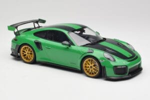 Porsche 911 991.2 GT2 RS Weissach Package British Racing Grön & Guld Hjul Minichamps 1:18 153068318 Metall — bild 4 av 6