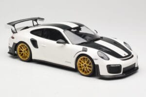 Porsche 911 991.2 GT2 RS Weissach Package Vit Med Guldfälgar Minichamps 1:18 153068308 Metall — bild 4 av 6