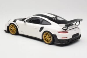 Porsche 911 991.2 GT2 RS Weissach Package Vit Med Guldfälgar Minichamps 1:18 153068308 Metall — bild 5 av 6