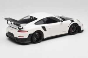 Porsche 911 991.2 GT2 RS Vit Minichamps 1:18 155068301 Metall — bild 2 av 6