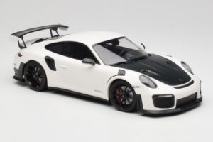 Porsche 911 991.2 GT2 RS Vit Minichamps 1:18 155068301 Metall — bild 4 av 6