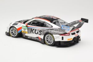Porsche 911 991.2 GT3 R Kus Team 75 Bernhard #17 M. Ammermüller / M. Jaminet ADAC GT Masters 2017 Minichamps 1:18 155176917 M — bild 5 av 6