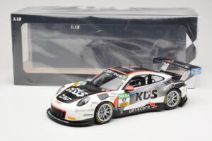 Porsche 911 991.2 GT3 R Kus Team 75 Bernhard #17 M. Ammermüller / M. Jaminet ADAC GT Masters 2017 Minichamps 1:18 155176917 M — bild 6 av 6