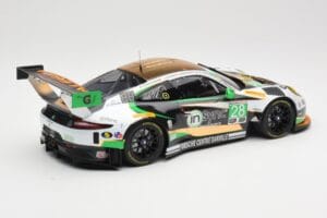 Porsche 911 991.2 GT3 R #28 Alegra Motorsports D. de Quesada / M. Morad Class Winners 24 Hours of Daytona 2017 Minichamps 1:1 — bild 2 av 6