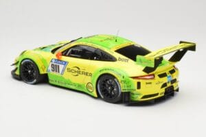 Porsche 911 991.2 GT3 R #911 Manthey Racing R. Dumas / F. Makowiecki 24 Hours of Nurburgring 2017 Minichamps 1:18 155176911 M — bild 5 av 6