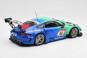 Porsche 911 GT3 R 991.2 Team Falken Motorsport #44 P. Dumbreck / M. Ragginger / S. Müller / K. Bachler ADAC 24 Hours Nürburgr — bild 5 av 6