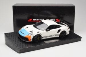 Porsche 911 991.2 GT3 RS Manthey Racing Vit & Blå & Orange Minichamps 1:18 MR-911-GT3RS-1805 Metall — bild 6 av 6