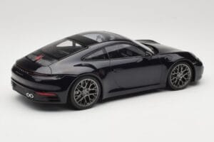 Porsche 911 992 Carrera 4S Blue Metallic Minichamps 1:18 155067321 Metall — bild 2 av 6