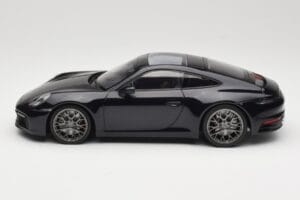 Porsche 911 992 Carrera 4S Blue Metallic Minichamps 1:18 155067321 Metall — bild 5 av 6