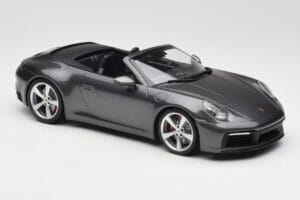Porsche 911 992 Carrera 4S Cabriolet Agate Grey Metallic Minichamps 1:18 155067336 Metall — bild 4 av 6
