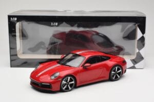 Porsche 911 992 Carrera 4S Carmine Red Minichamps 1:18 155067326 Metall — bild 6 av 6