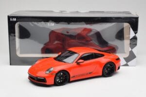 Porsche 911 992 Carrera 4S Lava Orange Minichamps 1:18 155067327 Metall — bild 6 av 6