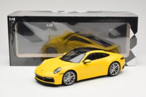 Porsche 911 992 Carrera 4S Gul Minichamps 1:18 155067320 Metall — bild 6 av 6