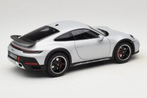 Porsche 911 992 Dakar Ice Grey Metallic Norev 1:18 187242 Metall — bild 3 av 8