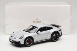 Porsche 911 992 Dakar Ice Grey Metallic Norev 1:18 187242 Metall — bild 8 av 8