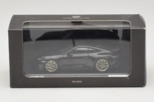 Porsche 911 992 GT3 Svart Med Guldfälgar Minichamps 1:43 WAP0201520M007 Metall — bild 4 av 4