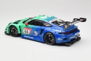Porsche 911 992 GT3 R Falken #44 D. Eriksson / T. Heinemann 24 Hours of Nurburgring 2023 Minichamps 1:18 113236344 Metall — bild 7 av 8