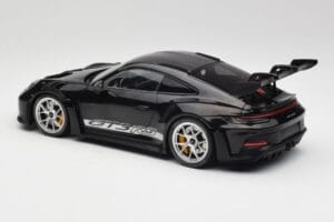 Porsche 911 992 GT3 RS Svart Med Silverfälgar Minichamps 1:18 155062231 Metall — bild 5 av 6