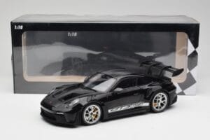 Porsche 911 992 GT3 RS Svart Med Silverfälgar Minichamps 1:18 155062231 Metall — bild 6 av 6