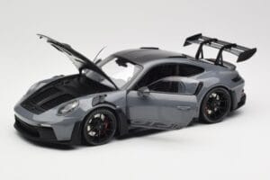Porsche 911 992 GT3 RS Crayon Weissach Package & Black Wheels Minichamps 1:18 110062024 Metall — bild 2 av 8