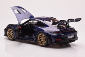 Porsche 911 992 GT3 RS Gentian Blå Metallic Norev 1:18 187363 Metall — bild 5 av 8