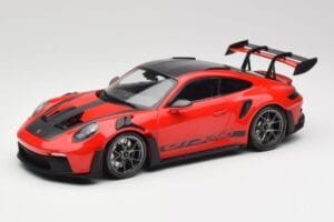 Porsche 911 992 GT3 RS Guards Röd & Silver Hjul Weissach Package Minichamps 1:18 153062246 Metall