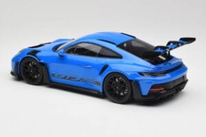 Porsche 911 992 GT3 RS Shark Blå & Svarta Hjul Minichamps 1:18 153062233 Metall — bild 5 av 6