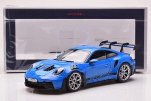 Porsche 911 992 GT3 RS Sharkblue Norev 1:18 187358 Metall — bild 8 av 8