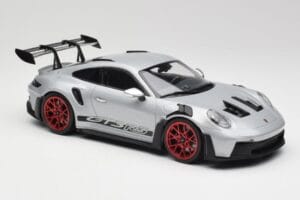 Porsche 911 992 GT3 RS Silver & Röda Hjul Minichamps 1:18 153062241 Metall — bild 4 av 6
