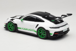 Porsche 911 992 GT3 RS Tribute to Carrera RS White Python Green Norev 1:18 187372 Metall — bild 7 av 8