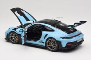 Porsche 911 992 GT3 RS Weissach Pack Gulf Blue Norev 1:18 187367 Metall — bild 5 av 8