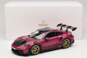 Porsche 911 992 GT3 RS Weissach Package Ruby Star Norev 1:18 187370 Metall — bild 8 av 8