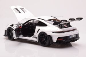 Porsche 911 992 GT3 RS Vit Norev 1:18 187361 Metall — bild 5 av 8