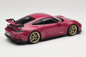 Porsche 911 992 GT3 Ruby Star Neo Norev 1:18 187381 Metall — bild 3 av 8