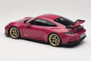 Porsche 911 992 GT3 Ruby Star Neo Norev 1:18 187381 Metall — bild 7 av 8