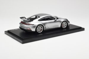 Porsche 911 992 GT3 Silver Minichamps 1:18 WAP0211510M004 Resin — bild 2 av 7