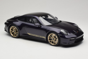 Porsche 911 992 GT3 Touring Viola Metallic GT Spirit 1:12 GT937 Resin — bild 4 av 6