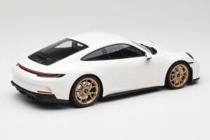Porsche 911 992 GT3 Touring Vit Neodyme Wheels Minichamps 1:18 117069022 Metall — bild 2 av 6