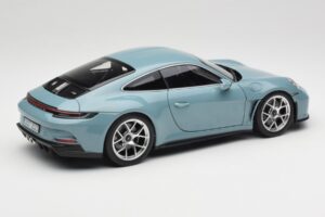 Porsche 911 992 S/T Meissen Blue Norev 1:18 187470 Metall — bild 3 av 8