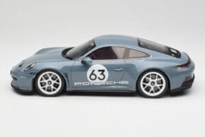 Porsche 911 992 ST Gentian Blue Metallic GT Spirit 1:18 GT491 Resin — bild 3 av 6