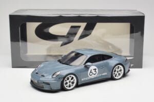 Porsche 911 992 ST Gentian Blue Metallic GT Spirit 1:18 GT491 Resin — bild 6 av 6