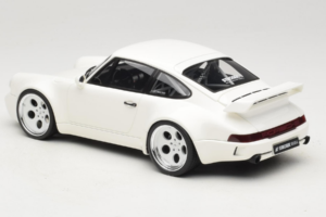 Porsche 911 992 Strosek Giga White GT Spirit 1:18 GT525 Resin — bild 5 av 6