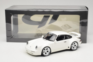 Porsche 911 992 Strosek Giga White GT Spirit 1:18 GT525 Resin — bild 6 av 6