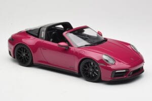 Porsche 911 992 Targa 4 GTS Rubystar Minichamps 1:18 155061066 Metall — bild 4 av 6