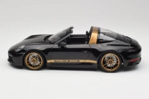 Porsche 911 992 Targa Porsche Design Svart & Guld Concept Minichamps 1:18 PORSCHE001 Metall — bild 3 av 6