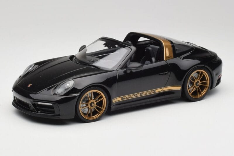 Porsche 911 992 Targa Porsche Design Svart & Guld Concept Minichamps 1:18 PORSCHE001 Metall