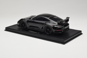 Porsche 911 992 TechArt GTstreet R Svart Med Svarta Hjul TechArt 1:18 REMC012 Resin — bild 5 av 6