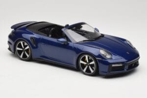 Porsche 911 992 Turbo S Cabriolet Blue Metallic Minichamps 1:18 155069081 Metall — bild 4 av 6