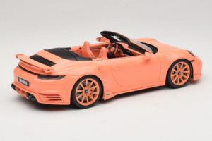 Porsche 911 992 Turbo S Cabriolet Brabus 900 Peetch GT Spirit 1:18 GT564 Resin — bild 2 av 6