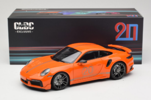 Porsche 911 992 Turbo S Coupe Sport Design Orange Minichamps 1:18 113069074 Metall — bild 8 av 8